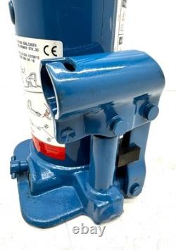 Genuine Mercedes Sprinter W906 / VW Crafter Jack Set A9065800018