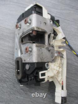 MERCEDES SPRINTER W907 W910 Mk3 2018 on SLIDING DOOR LOCK LEFT passenger Crafter MERCEDES SPRINTER W907 W910 Mk3 2018 on SLIDING DOOR LOCK LEFT passenger Crafter