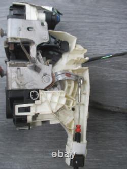 MERCEDES SPRINTER W907 W910 Mk3 2018 on SLIDING DOOR LOCK LEFT passenger Crafter MERCEDES SPRINTER W907 W910 Mk3 2018 on SLIDING DOOR LOCK LEFT passenger Crafter