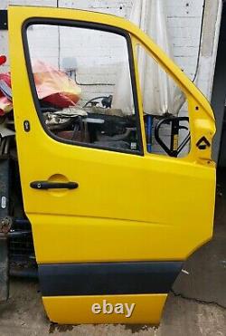 Mercedes Sprinter Volkswagen Crafter Drivers Right Front Door Dhl Yellow