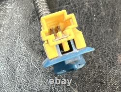 Mercedes Sprinter W906 Front Twin Seat Centre Seatbelt Genuine 9068603185