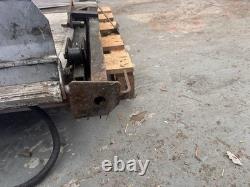 Vw Crafter / Mercedes Sprinter Tail Lift, Electric Operation Really Sturdy
